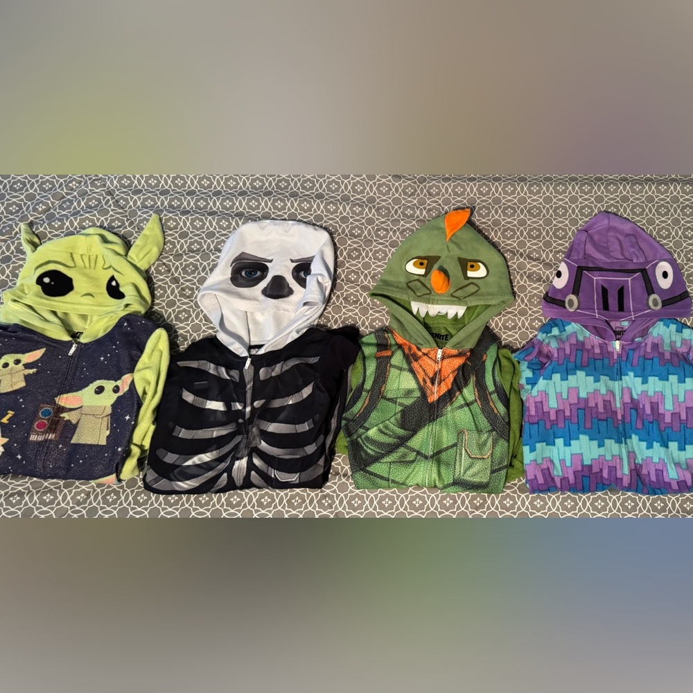 Fortnite PJ Onsie lot Skeleton and Loot Lama, Baby Yoda Rex Youth size 8